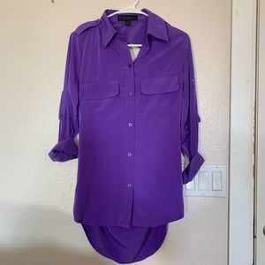 Tunic length key hole button up